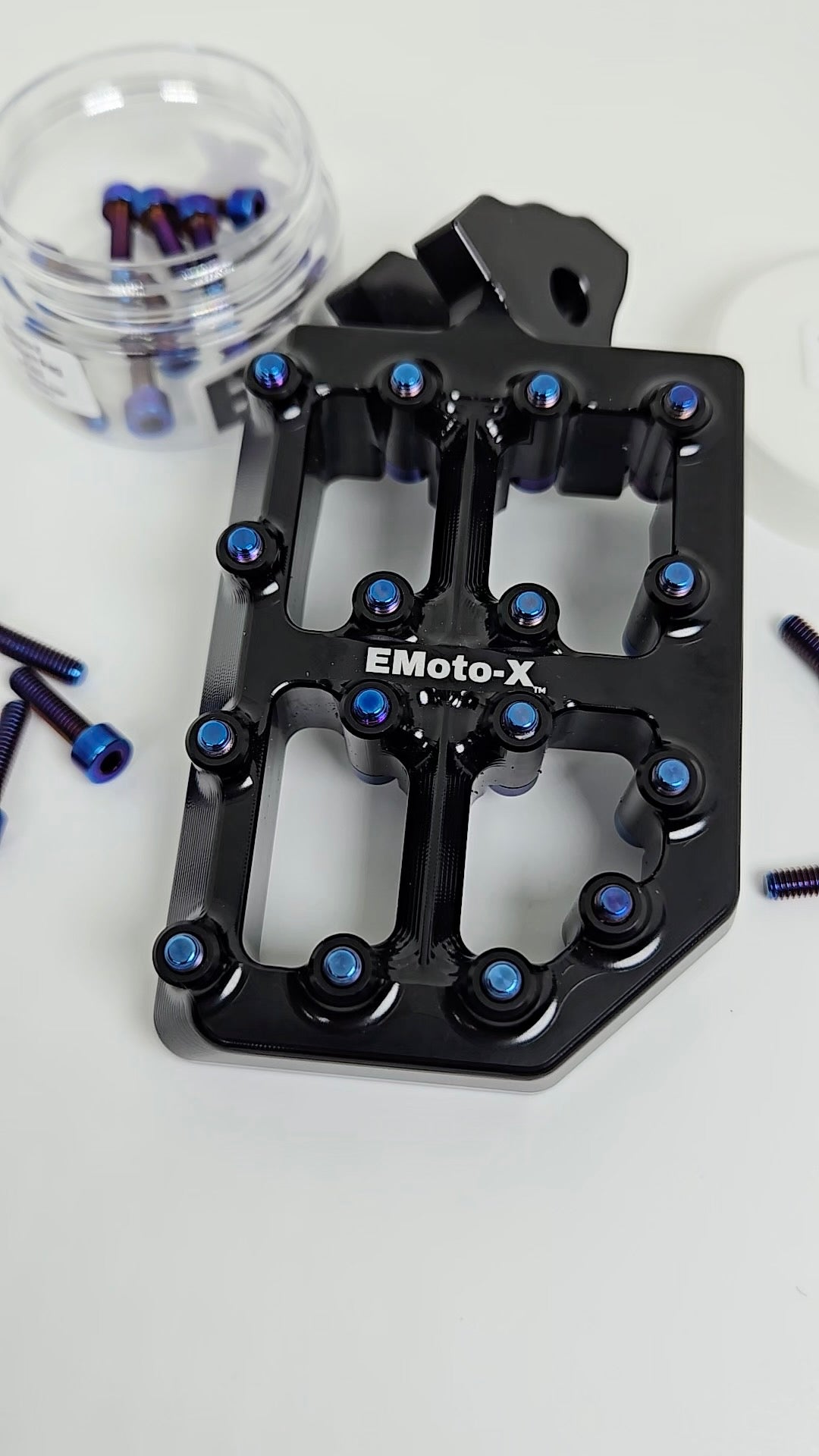 EMoto-X Racing Color Titanium Peg Replacement Pins For All EMoto-X Pegs 32 Count