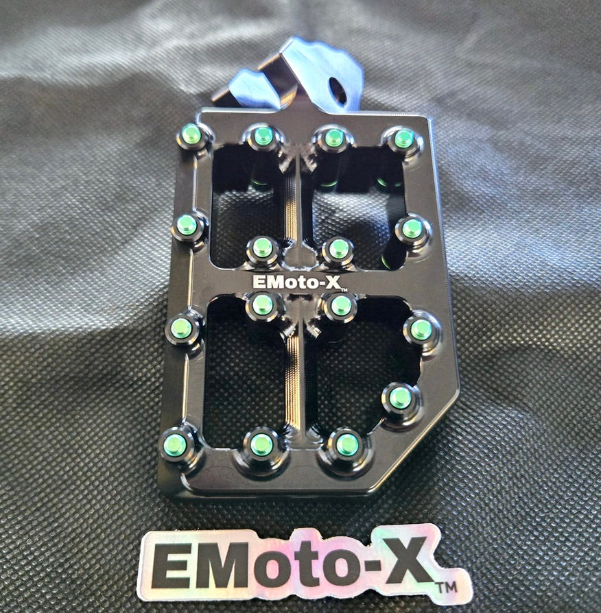 EMoto-X Racing Color Titanium Peg Replacement Pins For All EMoto-X Pegs 32 Count