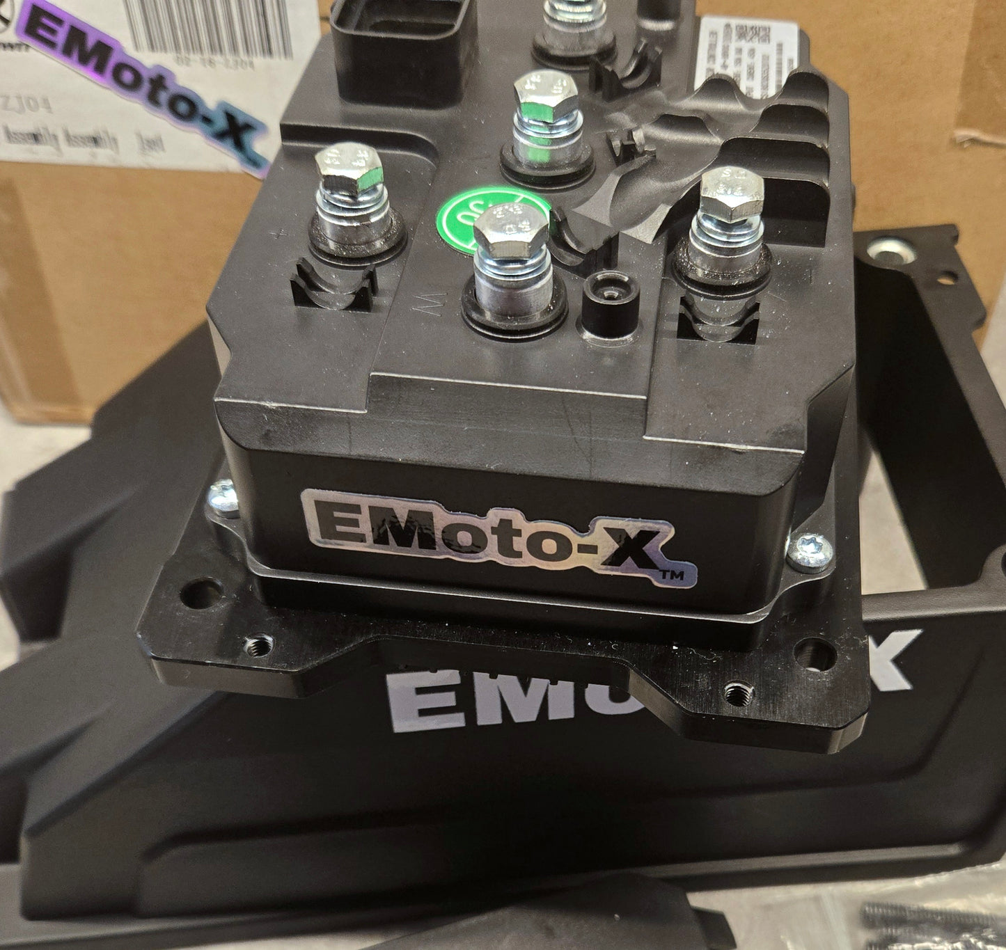EMoto-X Racing Rawrr Upgrade Controller Modifikationsservice für Rawrr Mantis 72V und Rawrr Mantis 60V All Terrain Modelle. Nicht für Mantis X oder Mini