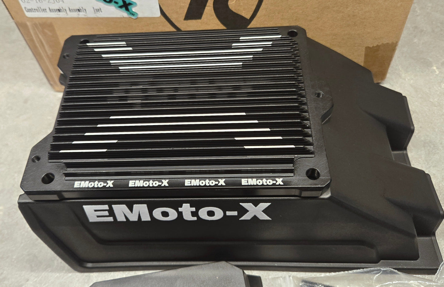EMoto-X Racing Rawrr Upgrade Controller Modifikationsservice für Rawrr Mantis 72V und Rawrr Mantis 60V All Terrain Modelle. Nicht für Mantis X oder Mini